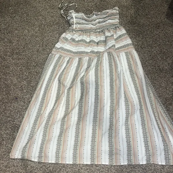 dRA Los Angeles midi dress with halter neckline in size medium - Picture 5 of 8